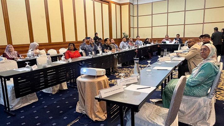 Dewan perbincangan Sesi Libat Urus Zon Tengah