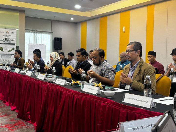 Bacaan doa pada awal sesi